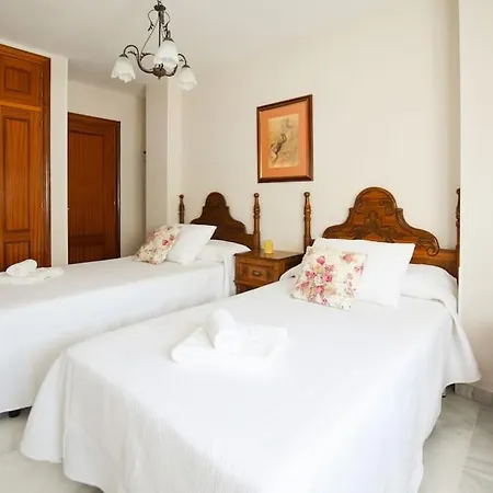 Apartamento Primera Linea Con Vistas Al Mar Y Garaje *