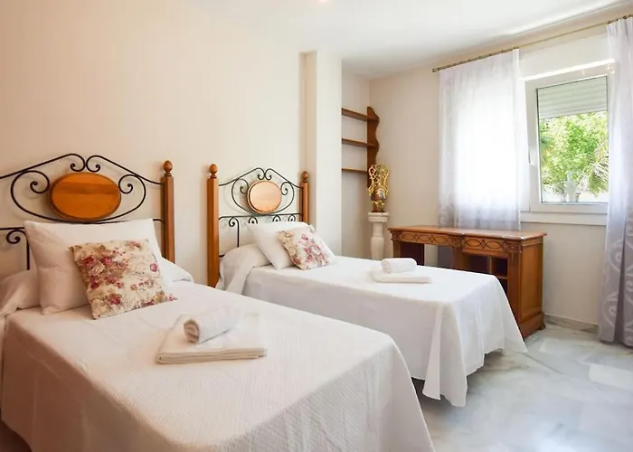 Primera Linea Con Vistas Al Mar Y Garaje דירה *