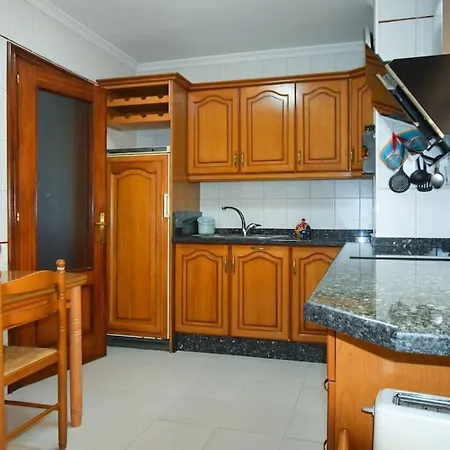 Primera Linea Con Vistas Al Mar Y Garaje